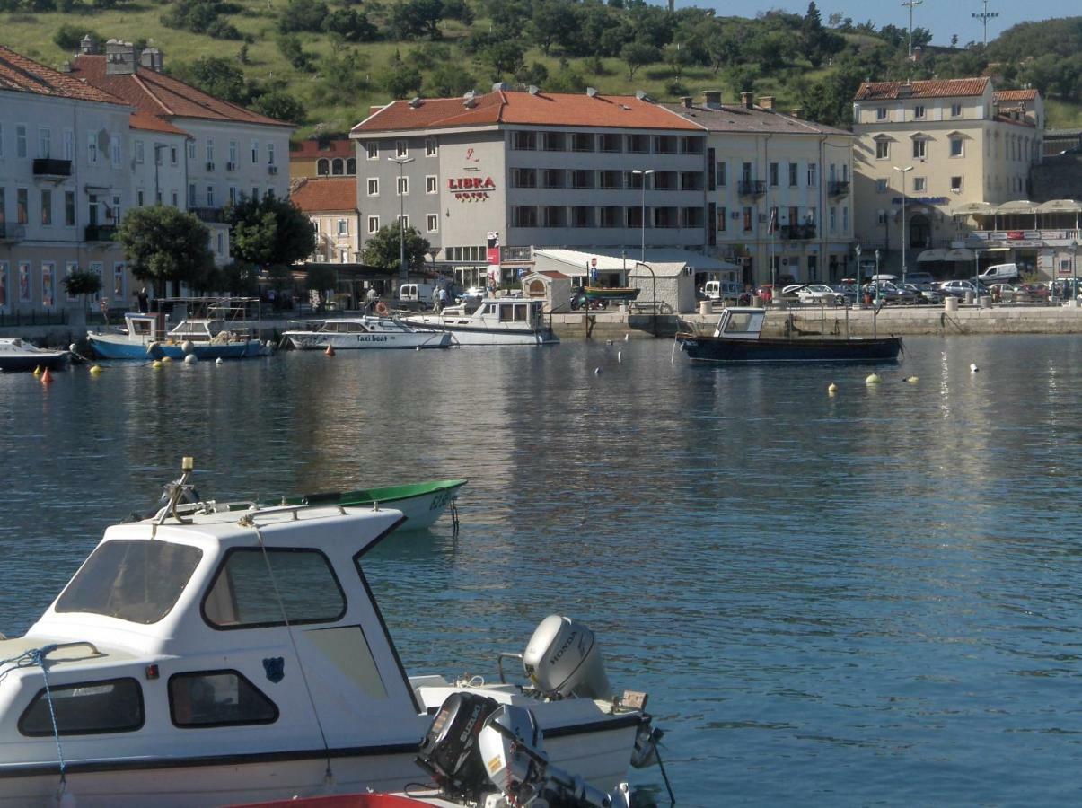 Apartments Mare Croatia เซนญ์ ภายนอก รูปภาพ